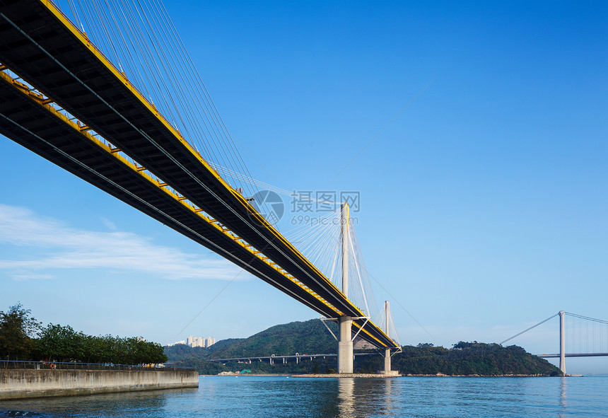 香港的停机桥海岸天空青马天际爬坡运输街道地标通道海洋图片