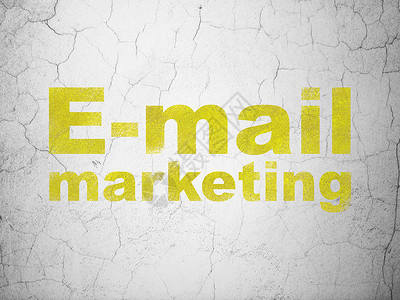 营销概念电子邮件营销在背景墙上市场水泥战略公关古董邮件电子背景墙宣传广告背景图片