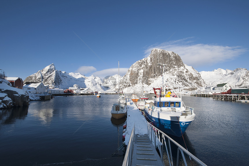挪威渔船码头图片