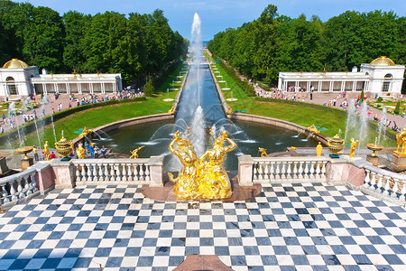 彼得霍夫建筑学金子喷泉旅游艺术瀑布文化旅行风格雕塑背景