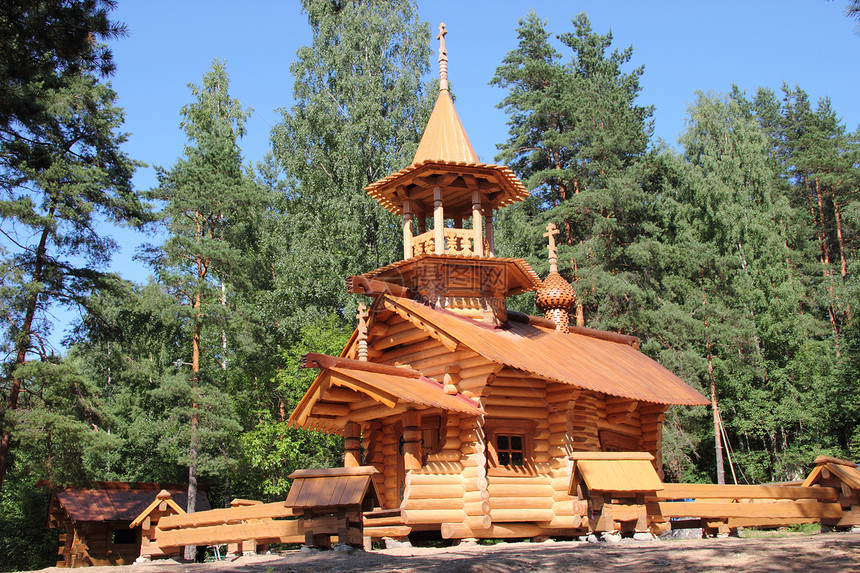 俄罗斯的木制教堂旅行崇拜土地宗教建筑学木头建筑物场景图片