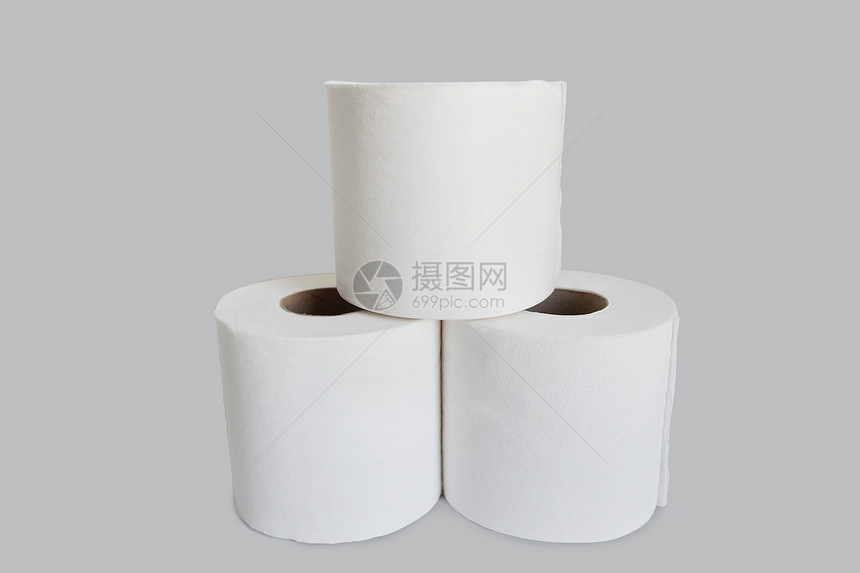 白色背景的厕所纸堆贴近视图( G)图片
