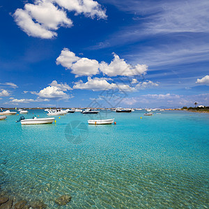 湖Formentera船蓝色地标旅行假期旅游海滩太阳天空海岸晴天背景图片