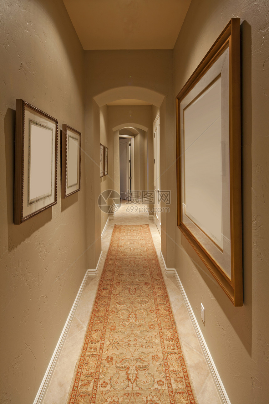 家里的空走廊场景房间入口小地毯建筑学镜框地毯框架通道家庭图片