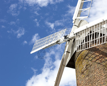 特写英国风车遗产工业视图蓝天特写强国外观叶片天空建筑背景图片