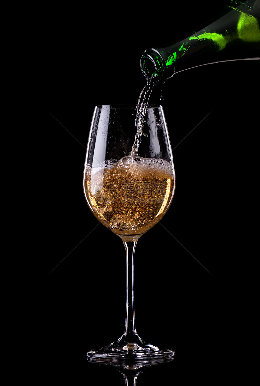 香香槟酒吧饮料奢华黑色运动餐厅液体酒厂玻璃食物图片