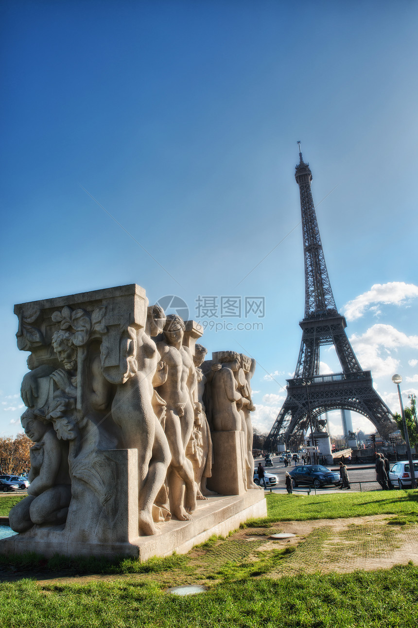 巴黎 艾菲尔铁塔的景色 冬天游览艾菲尔金属纪念碑吸引力历史性蓝色城市旅游访问全景观光图片