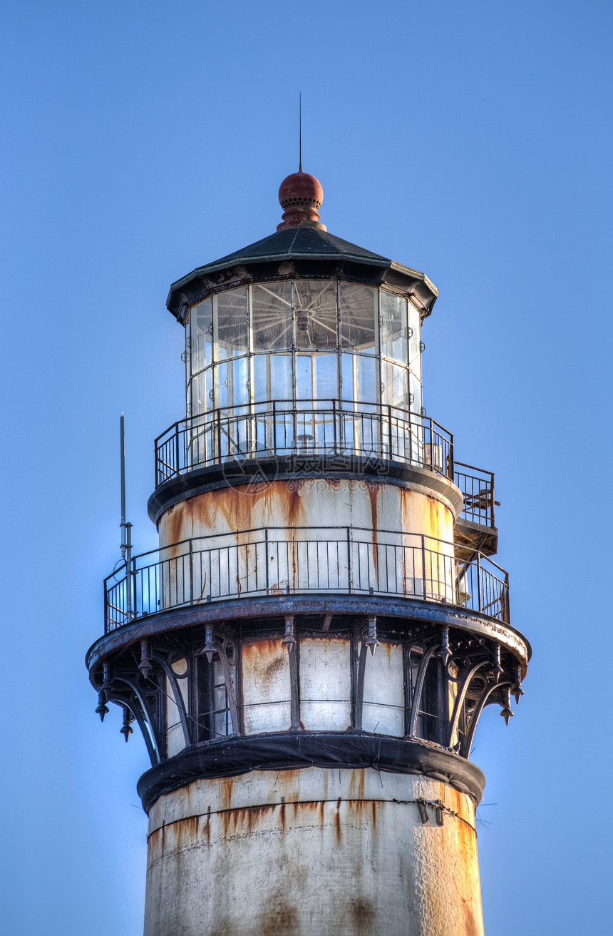 鸽点灯塔支撑车站悬崖天空历史海岸线沿海旅行旅游海岸图片
