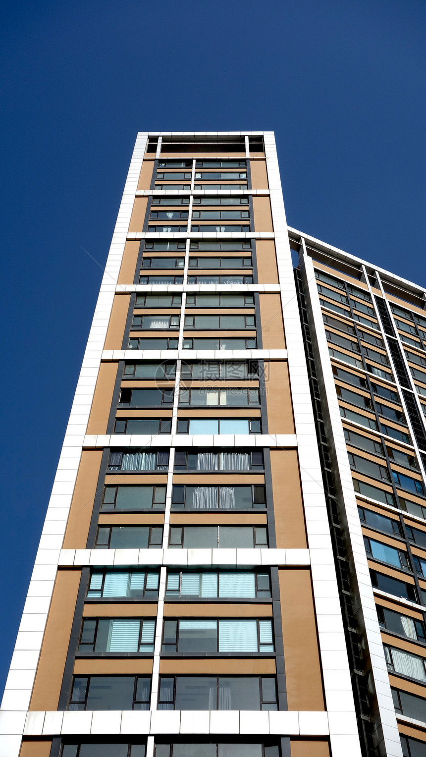 中国现代公寓楼中国建筑社区蓝色窗户阳光玻璃建筑学住宅阳台日光图片
