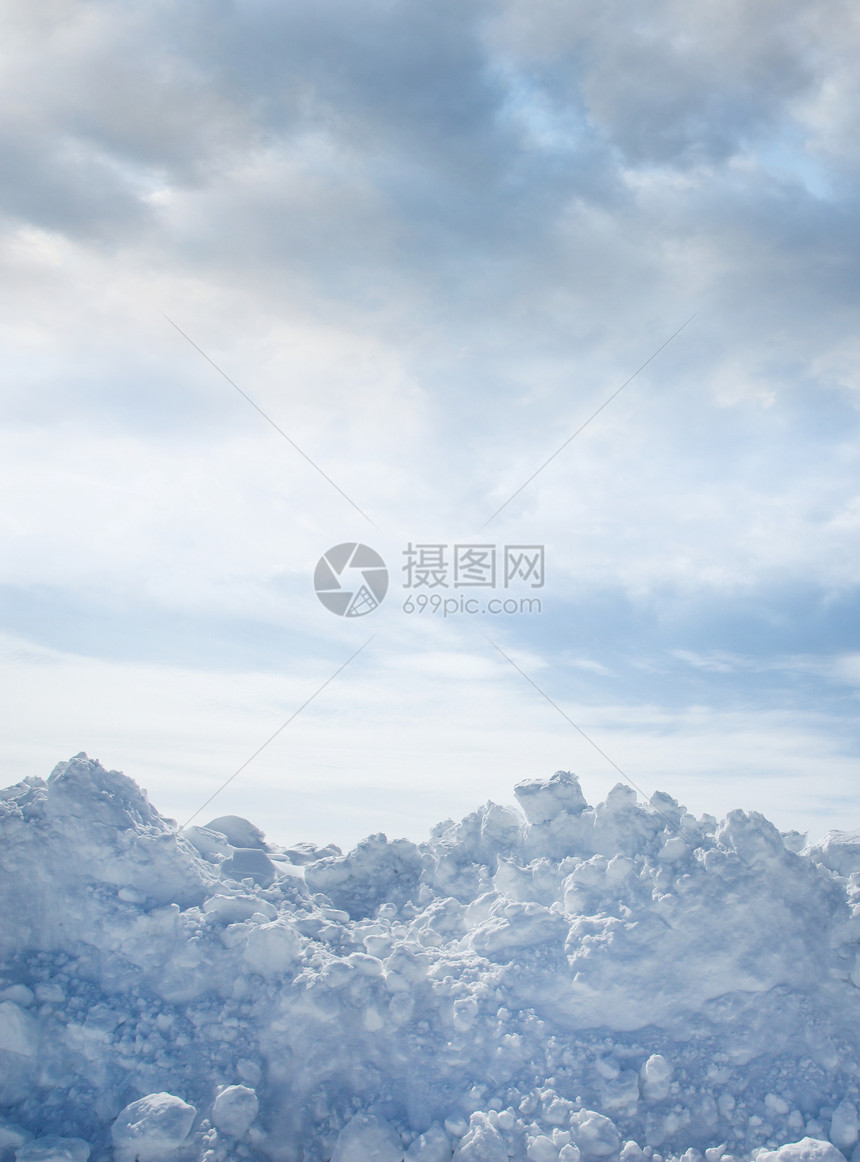 冬季雪雪背景冻结雪花新年气候天空白色旅行蓝色爬坡阳光图片