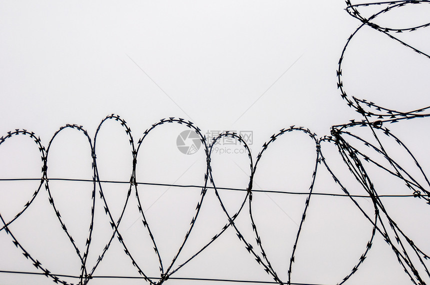 刺绣钢丝金属安全边界障碍铁丝网外壳图片