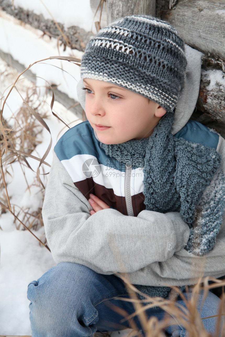 下雪游戏帽子蓝色快乐孩子童年冬装季节围巾环境夹克图片