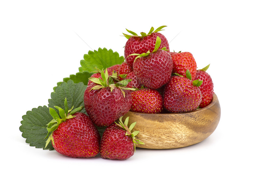新鲜草莓白色饮食果味水果绿色红色水平浆果食物宏观图片