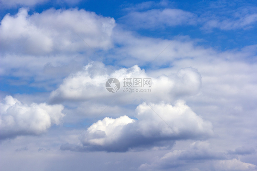 有云的蓝天空云景气象天气多云气氛天空宗教白色臭氧蓝色图片