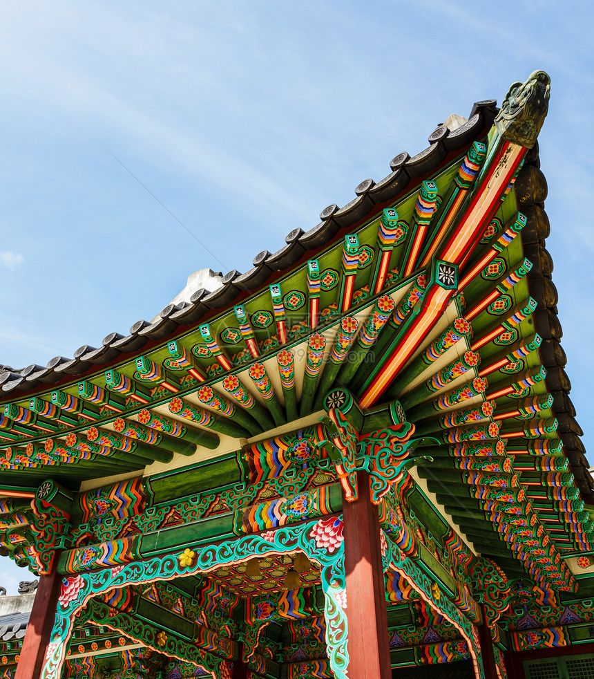 韩国传统建筑朝鲜传统建筑寺庙房子蓝色装饰品文化植物古董雕塑天空建筑学图片