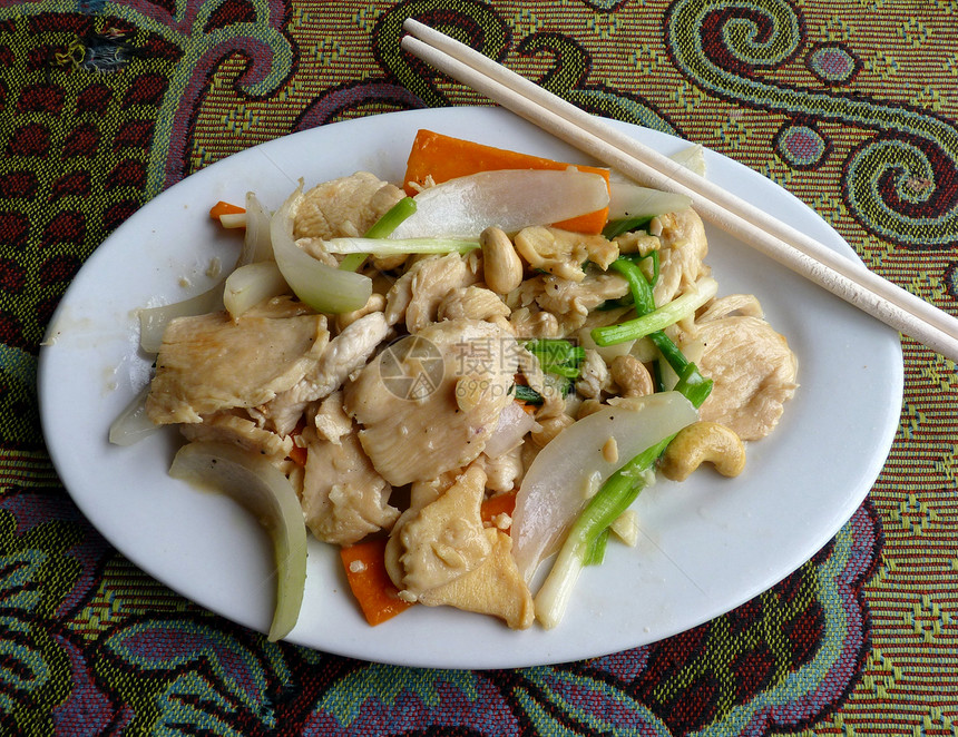 越南有蔬菜的养鸡组织洋葱胡椒烹饪盘子餐厅面条沙拉草本植物午餐美食图片