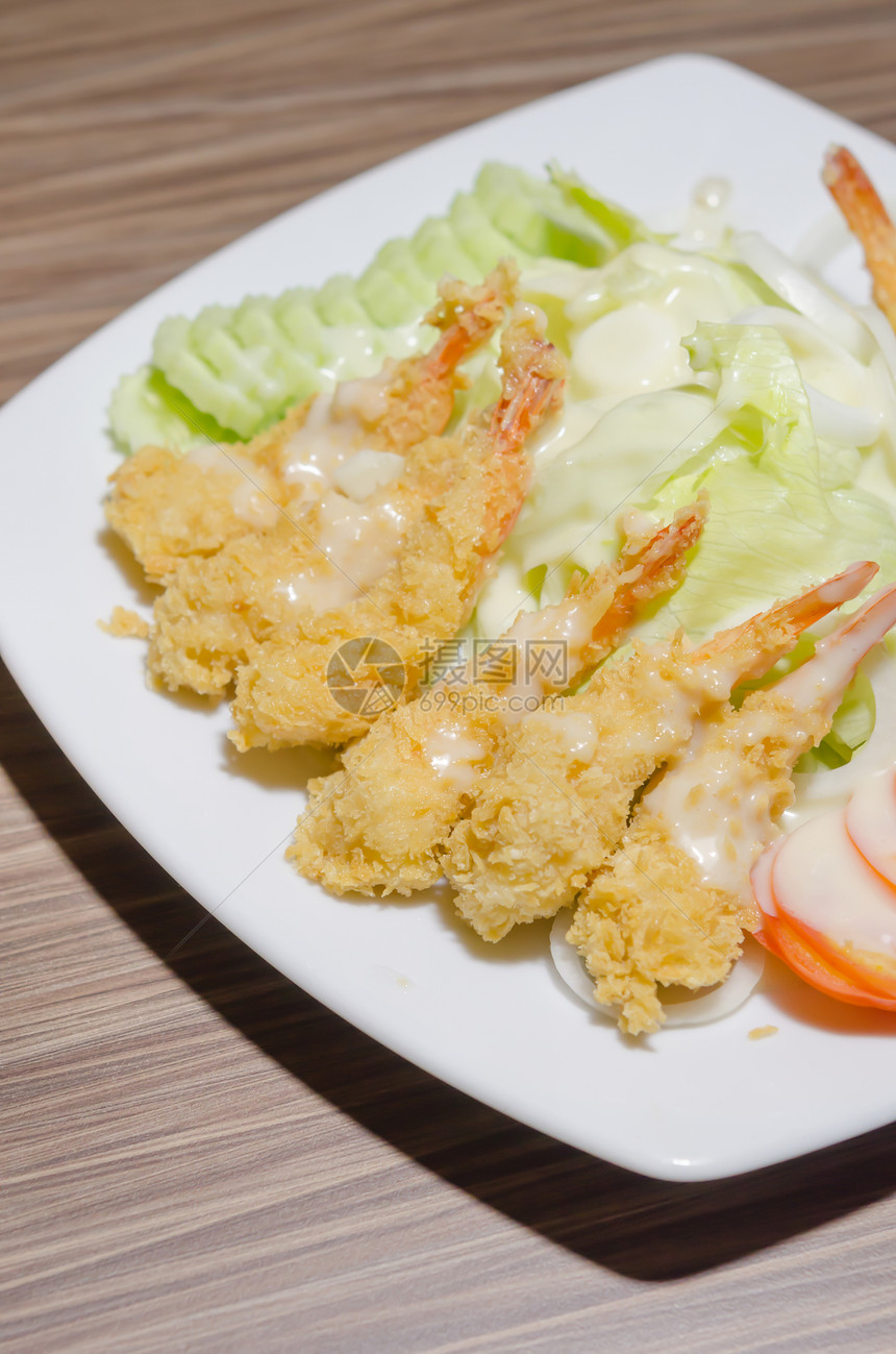 饭碗虾沙拉海鲜绿色洋葱盘子营养蔬菜美食食物黄瓜油炸图片