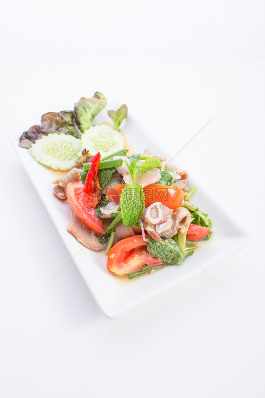 刺鼻颈猪肉洋葱文化食物午餐餐厅辣椒叶子饮食盘子蔬菜图片