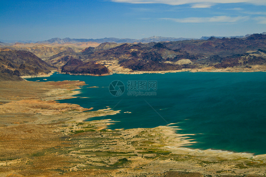 科罗拉多河海岸线山脉地形蓝色风景生态图片