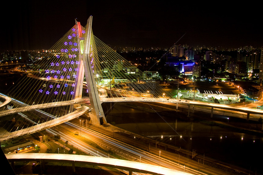 奥克塔维奥弗里亚斯德奥利维拉桥场景道路建筑学城市电缆图片