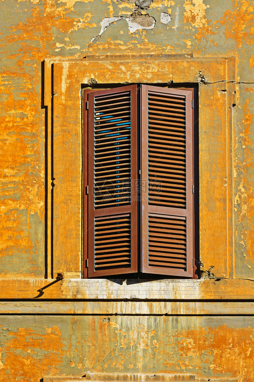 窗户遗产建筑房子古董风格装饰建筑学棕色历史性城市图片