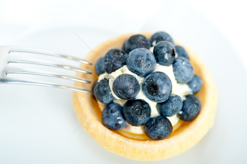 蓝莓奶油蛋糕馅饼面包奶油状营养宏观蛋糕静物小吃鞭打食物图片