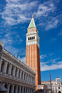 威尼斯圣马可正方形旅行教会建筑天空蓝色文化建筑学背景图片