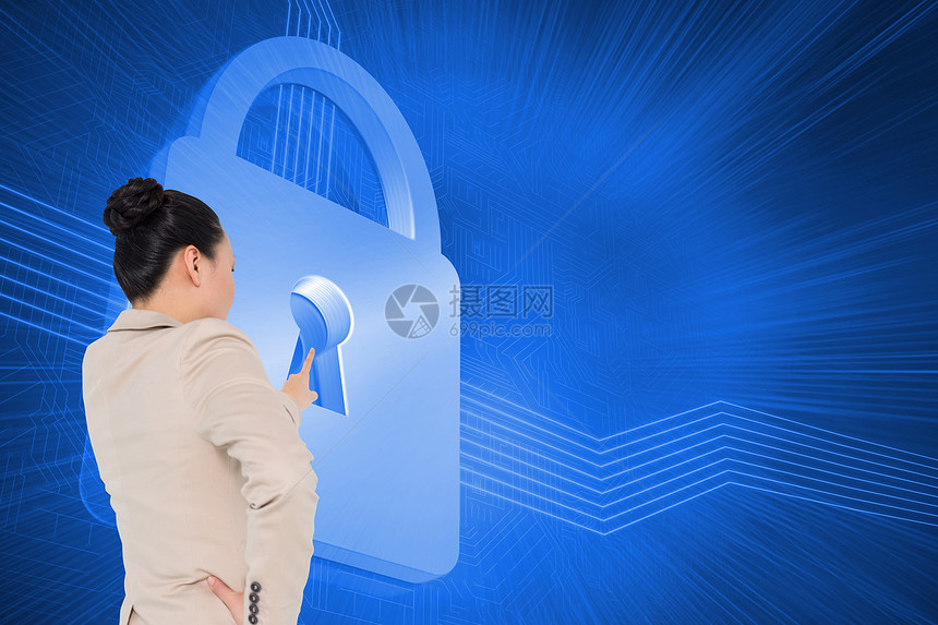 Asian商业女商务人士的复合形象保护技术安全蓝色屏幕线条数据计算机绘图公司图片