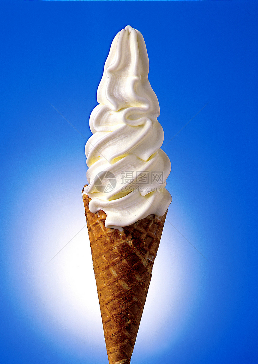 香草口味冰淇淋油可可牛奶食物糖果产品小吃鞭打奶制品甜点服务图片