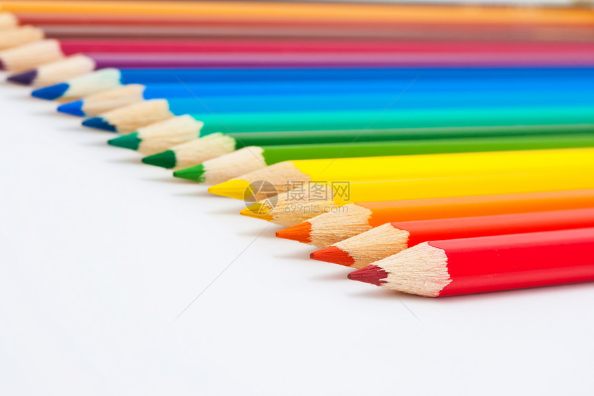 彩色铅笔蜡笔艺术红色光谱教育黄色紫色绿色乐器棕色图片
