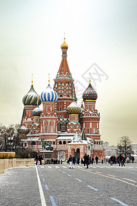 莫斯科红广场上的圣巴西尔大教堂高清图片