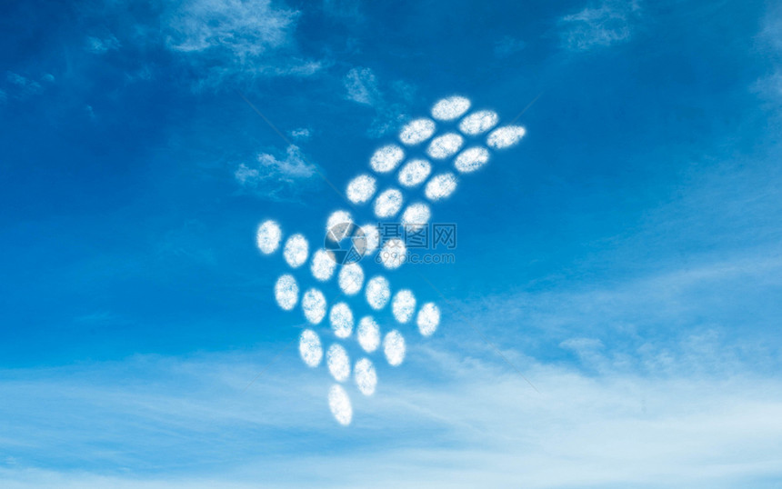 天空中的白箭晴天绘图多云数字计算机云计算图片