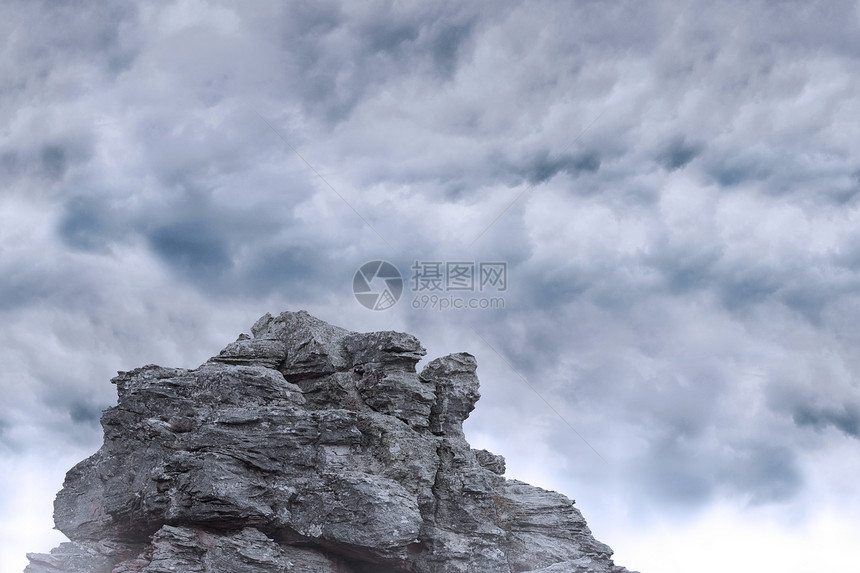 落岩地貌计算机岩石石头多云天空环境绘图图片