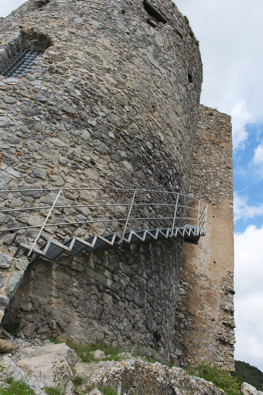阿雷奇城堡  巴斯蒂格利亚旅行历史地平线堡垒纪念碑多云建筑防御风景废墟图片