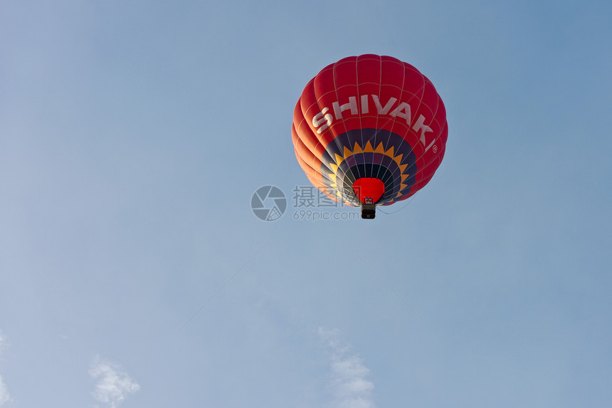 派斯图姆神庙山谷热空气气球聚集娱乐运动航班热气运输飞行漂浮橙子飞机自由图片