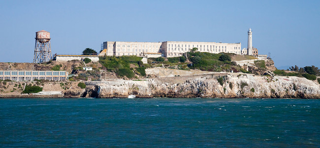 旧金山Alcatraz监狱反射假期游客景观天空城市公园建筑学旅游码头图片