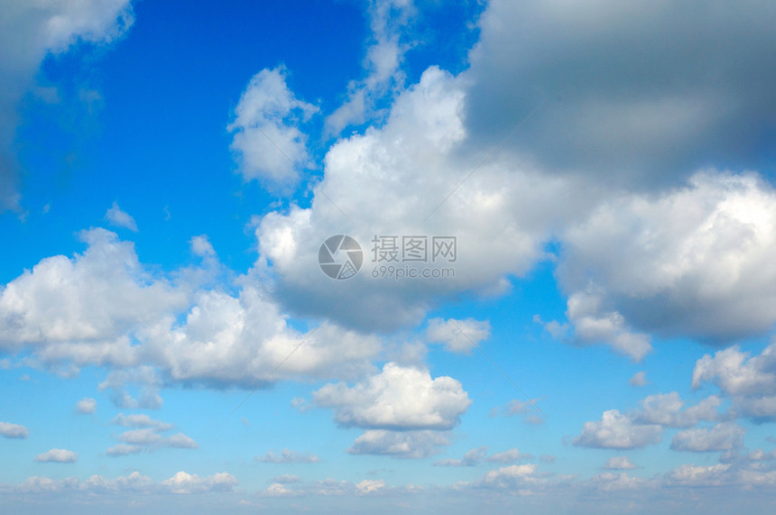 贝尔格莱德乌云风图片