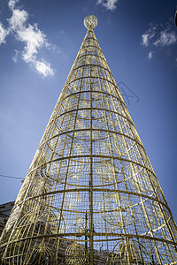 塔莎奶奶圣诞树 马德里市的图象 其特点文化游客国家旅行房子艺术正方形街道首都雕像背景