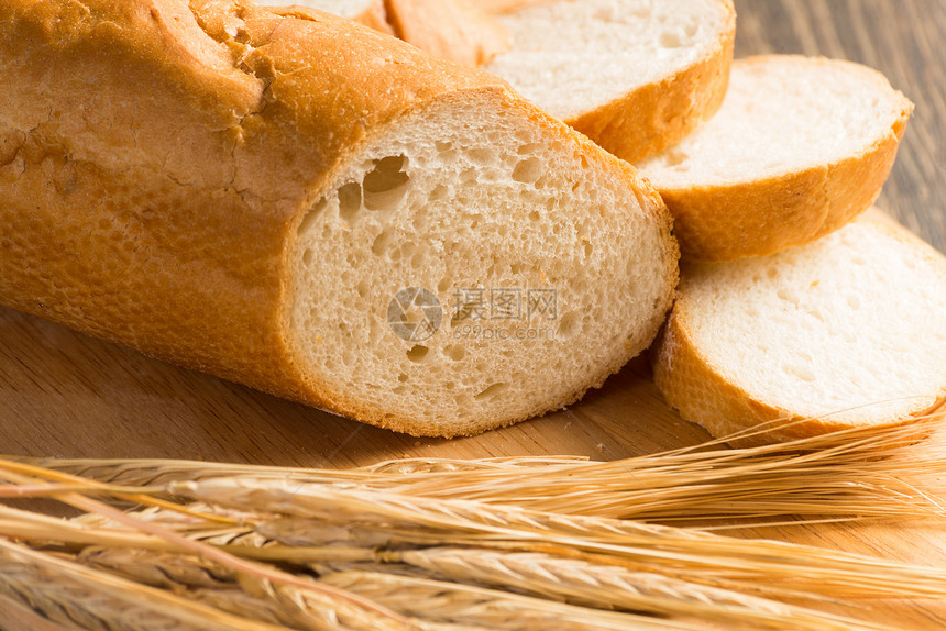 配谷物的切片面包早餐营养芯片小麦食欲包子面包师燕麦农业剪裁图片