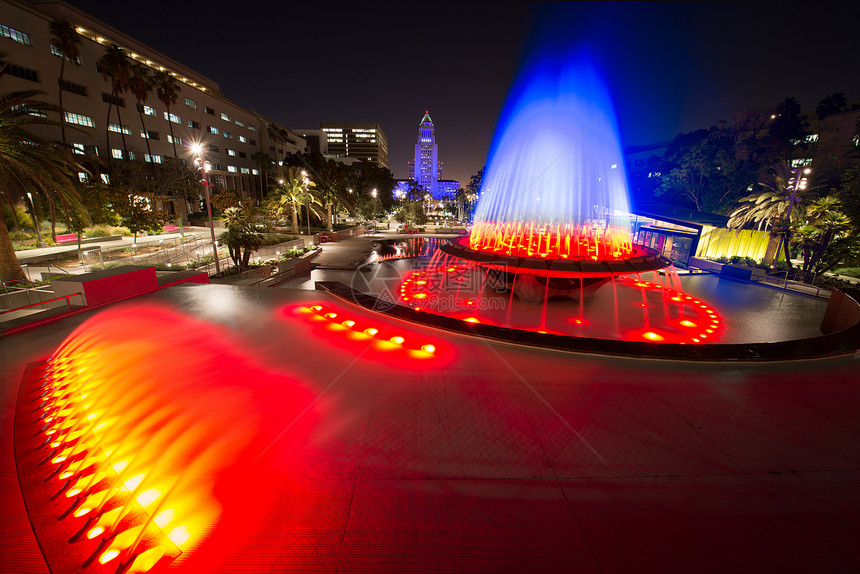洛杉矶市政厅 从大公园里看到地方运动外观摄影色彩水平优雅摩天大楼旅游城市图片