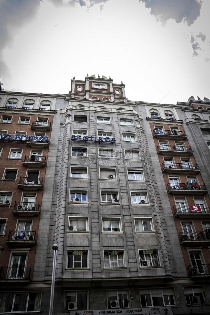 Gran Via 马德里市的图象 其特有古迹房子旅游文化城市广场旅行游客奶奶建筑学雕像图片