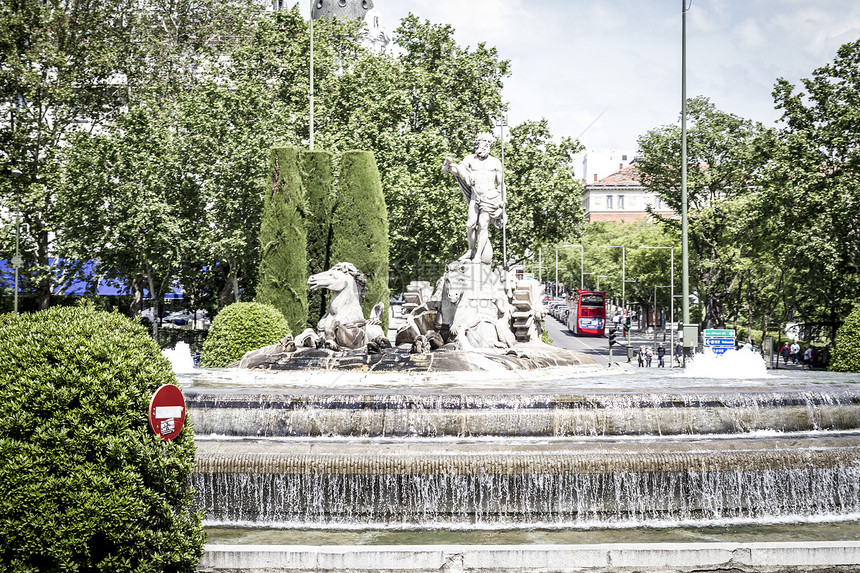 Neptuno喷泉 马德里市的图象 其特征文化旅行街道奶奶雕像建筑房子首都广场地标图片