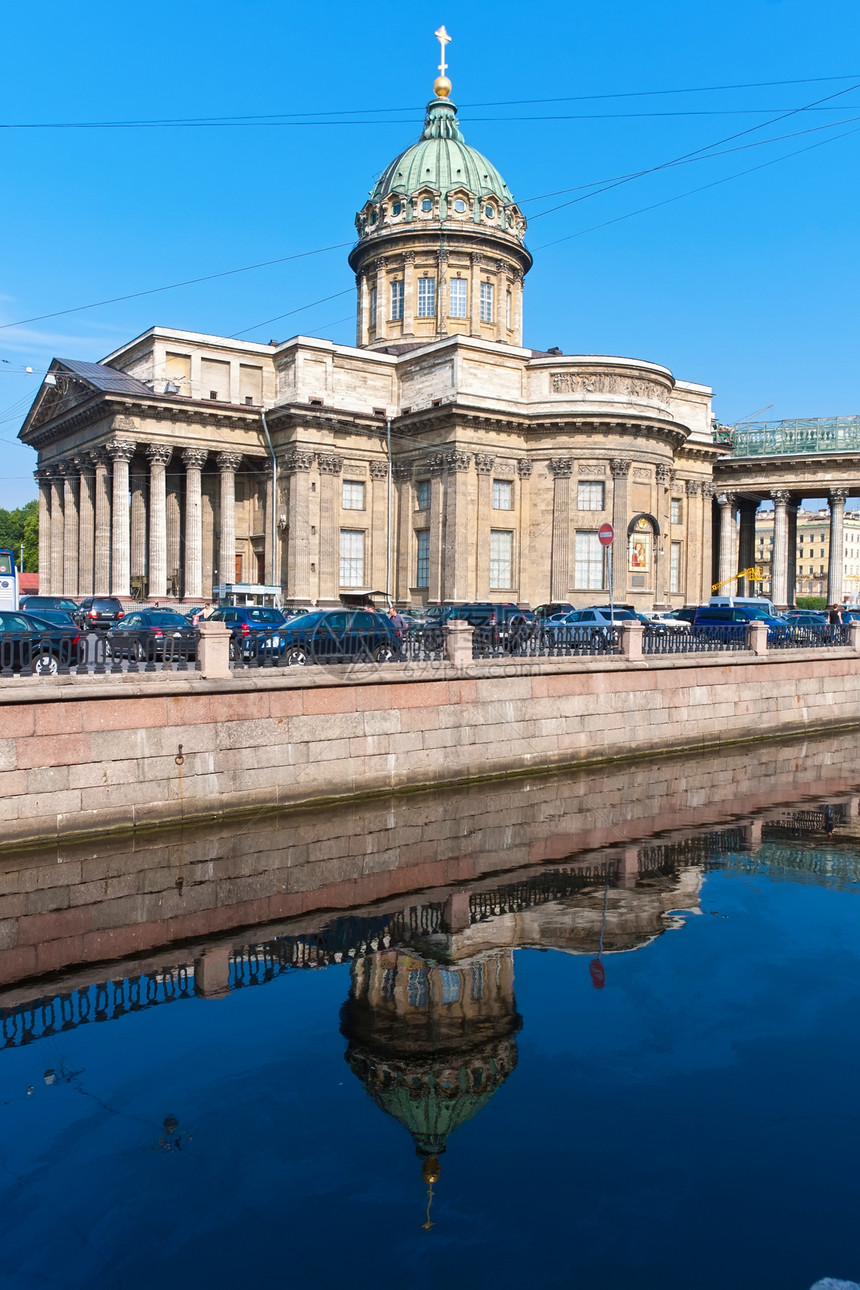 圣彼得堡景观场景教会血管旅行大教堂城市街道建筑物航海图片
