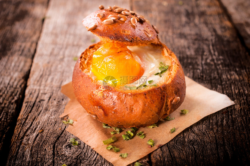包和鸡蛋早餐包子面包摄影素食餐厅脆皮香料小菜种子图片