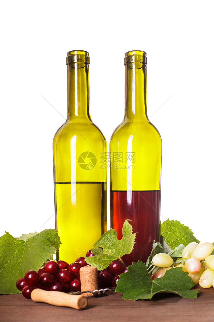 在玻璃中喝葡萄酒叶子瓶子藤蔓白色酒吧庆典酒精瓶颈绿色奢华图片