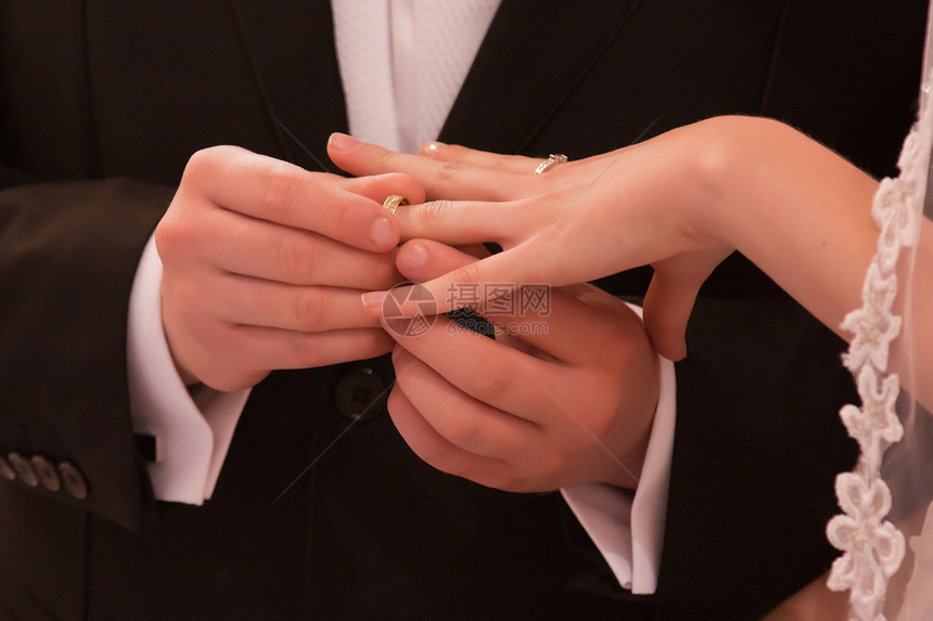 结婚戒指夫妻合伙文化手指生活婚礼裙子丈夫幸福访问图片