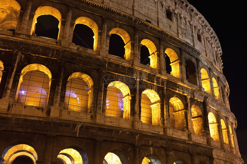 罗马的巨集柱子建筑学石头历史纪念碑天空剧院论坛废墟建筑图片