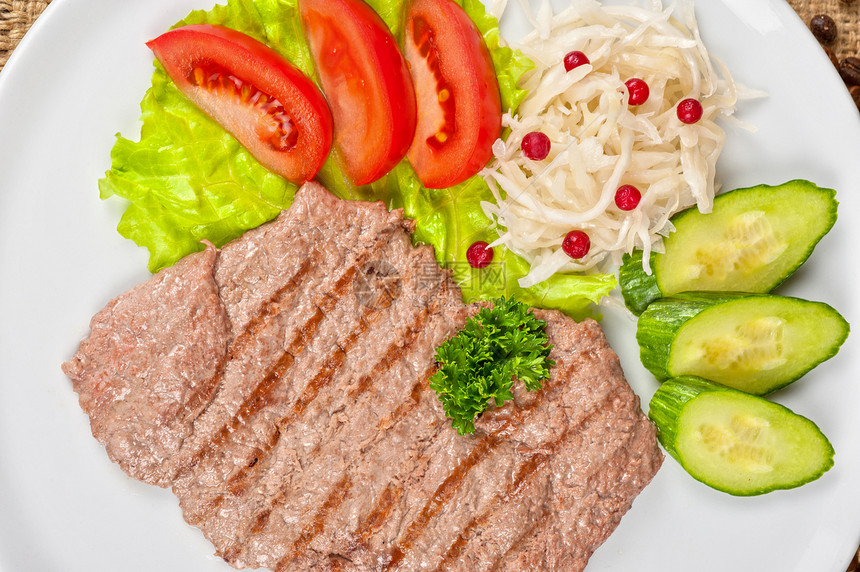 肉切肉牛肉沙拉享受金属烹饪课程熟食美味迷迭香猪肉图片