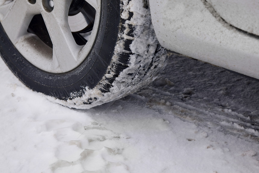冬季驾驶运输安全摩擦白色街道旅行状况冻结车辆季节图片