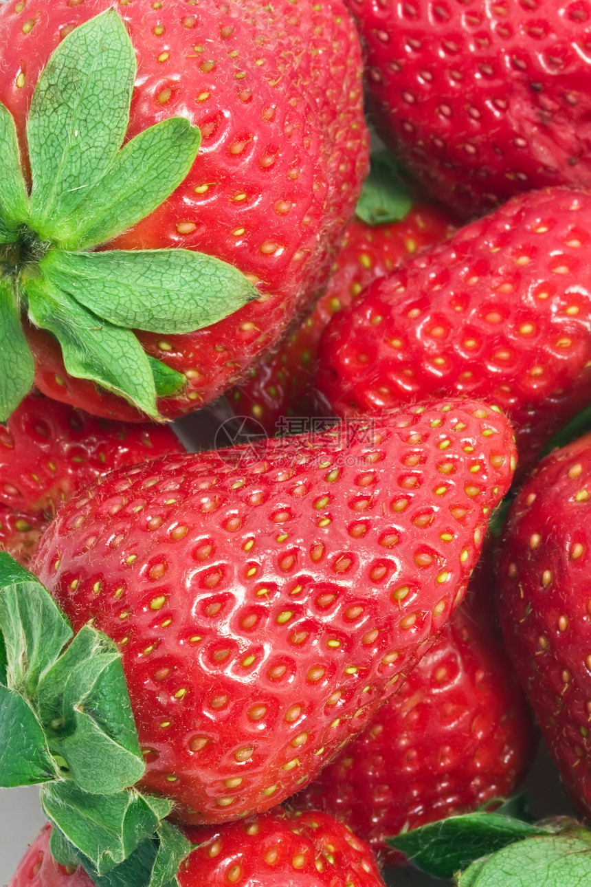 草莓水果甜点小吃饮食绿色食物浆果茶点图片